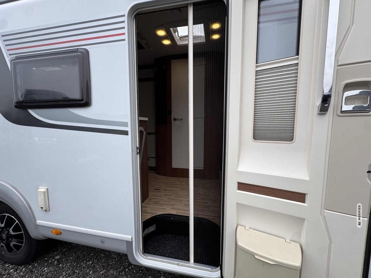 LMC Explorer Comfort I 655 G  Solar+Klima+AHK+Sat TV+Markise