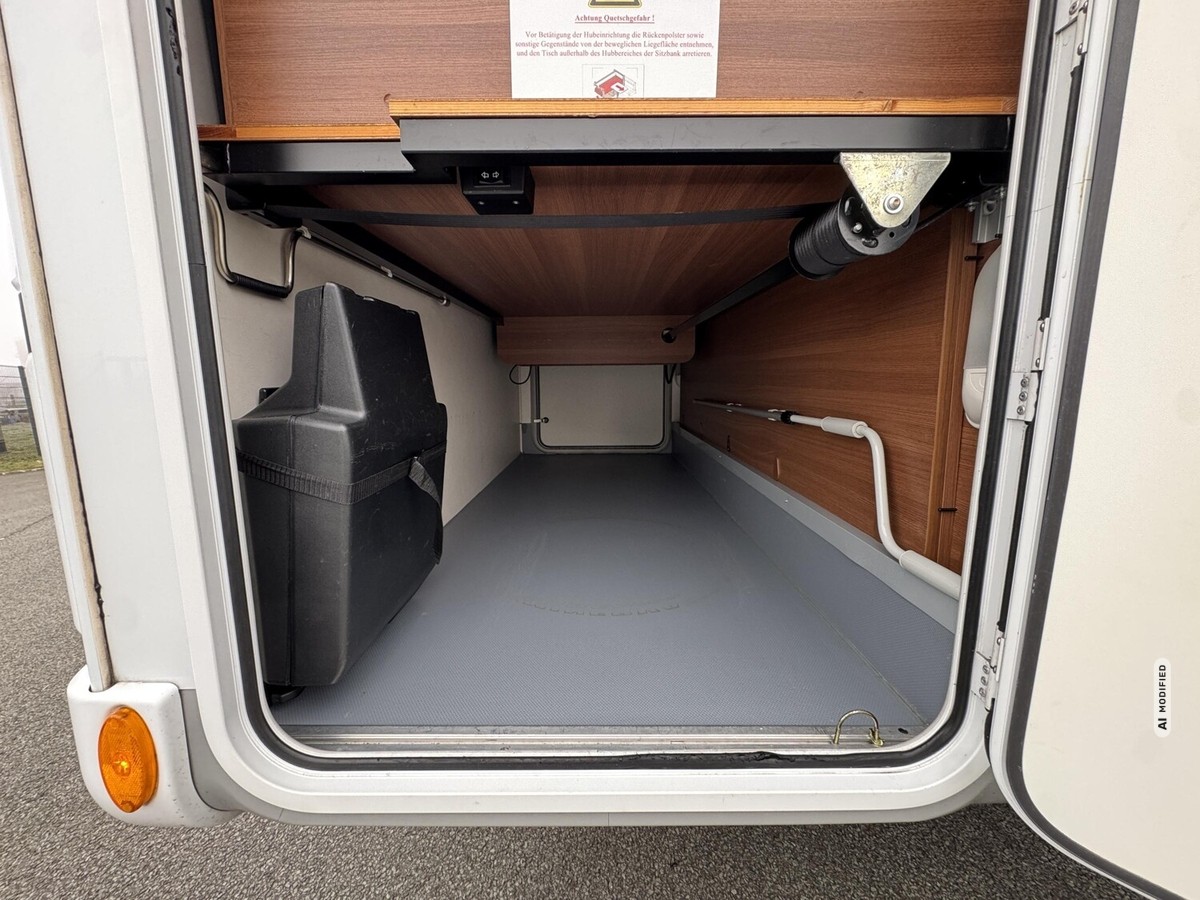 LMC Explorer Comfort I 655 G  Solar+Klima+AHK+Sat TV+Markise