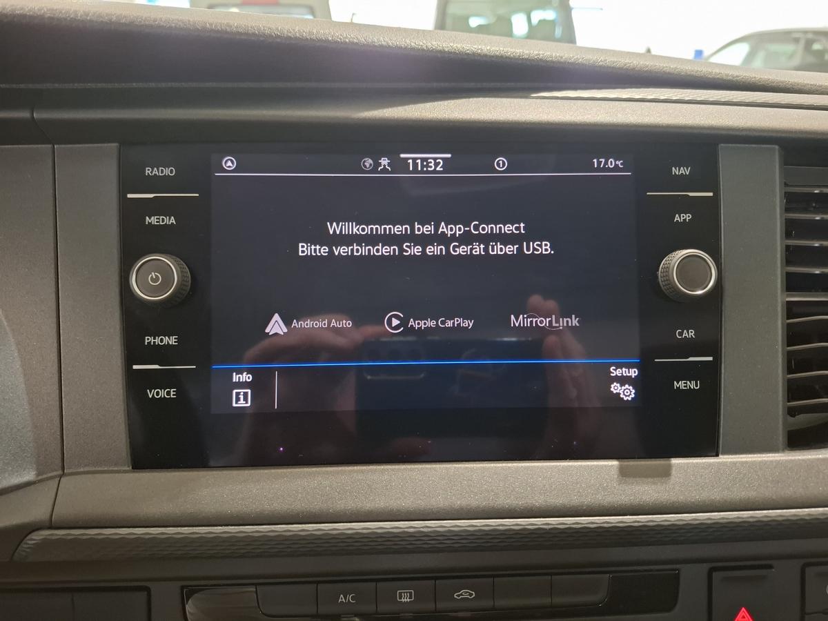 Volkswagen T6 Multivan T6.1 Multivan AHK Navi Kamera 