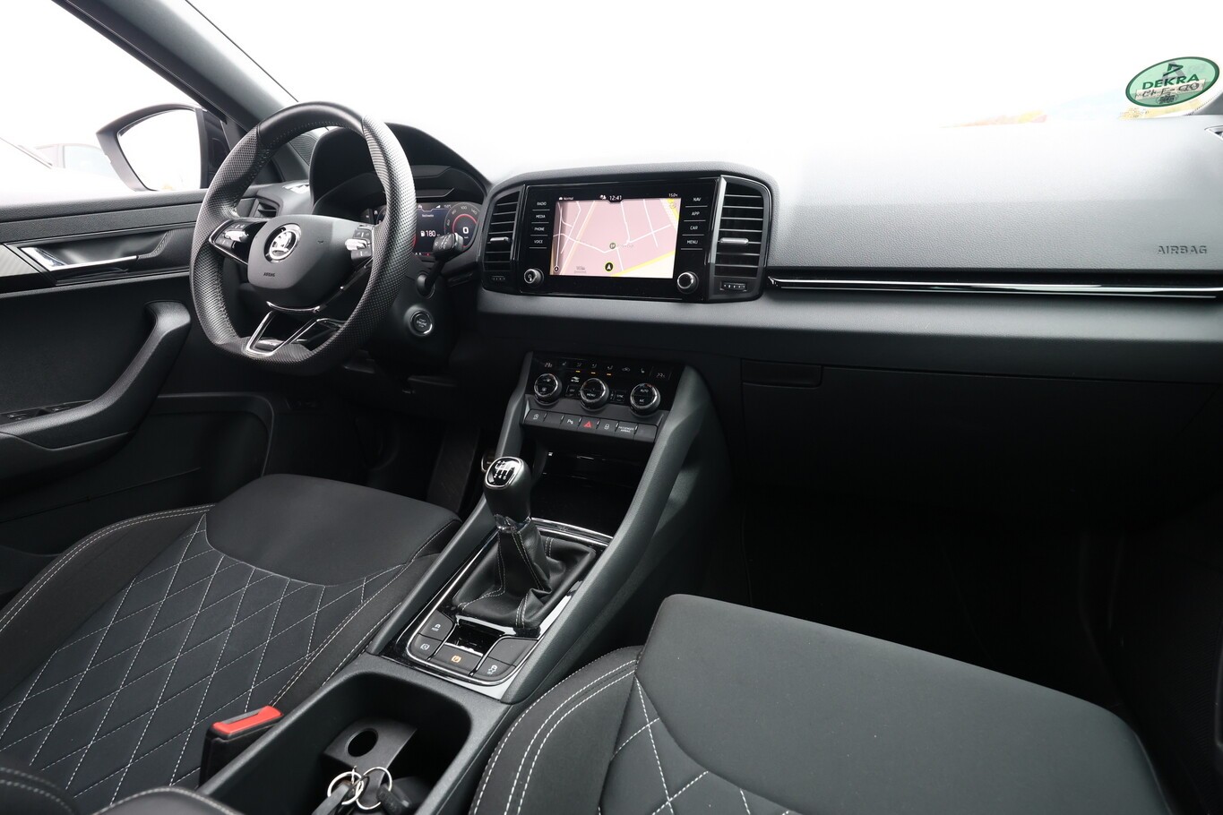 Skoda Karoq 2.0 TDI 150 Sportline LED Nav Pano eHk ViC