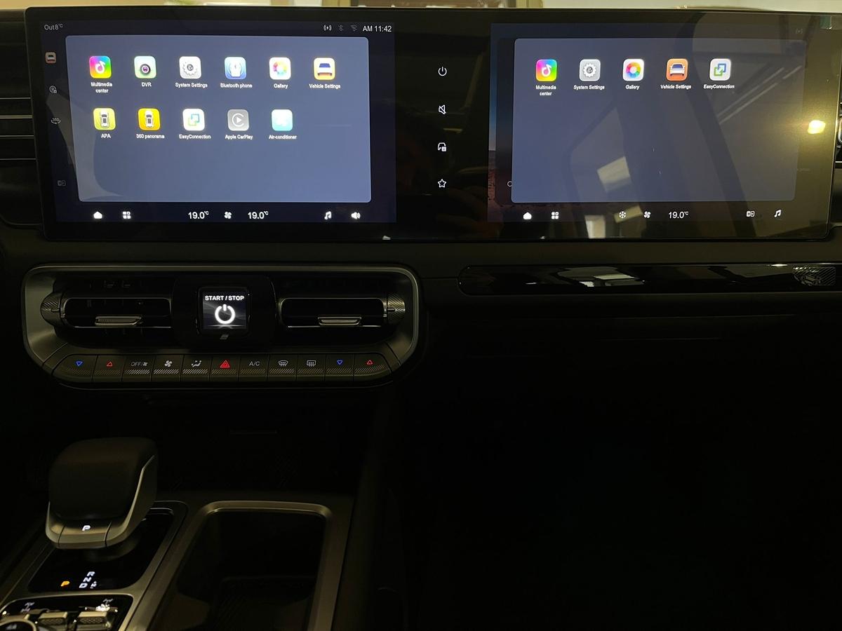 BAIC BJ40 Pro Black 2.0T 4WD PANO Leder Lagerfahrzeug