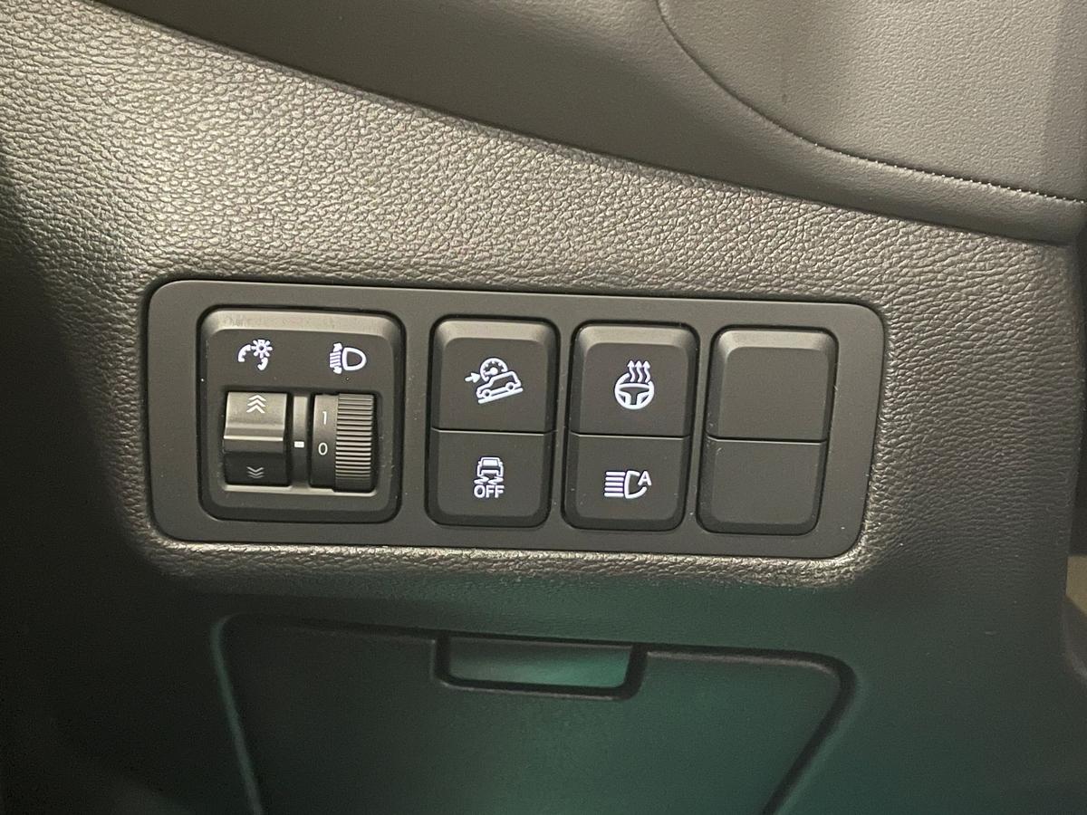 BAIC BJ40 Pro Black 2.0T 4WD PANO Leder Lagerfahrzeug