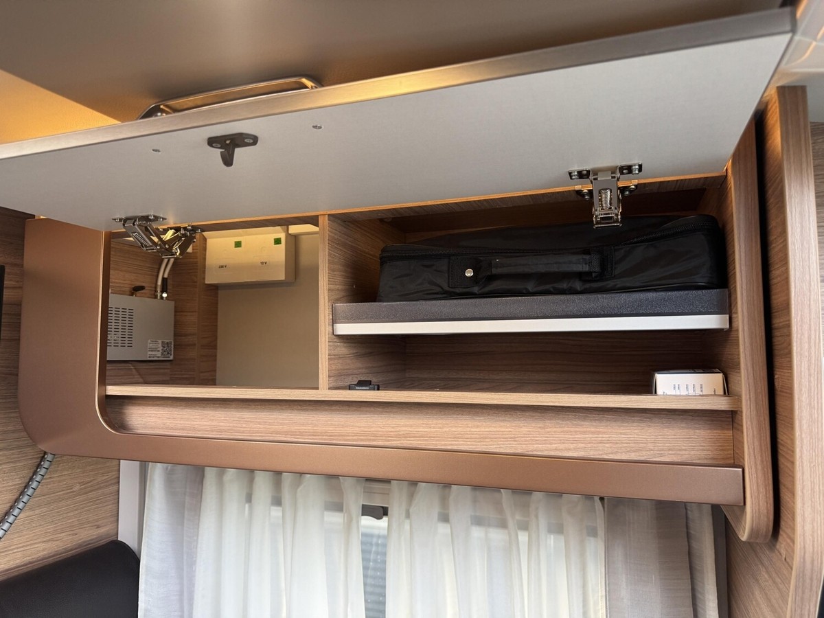 Weinsberg CaraCompact 640 MEG Pepper Distronic+Sat TV+Markise+MBUX