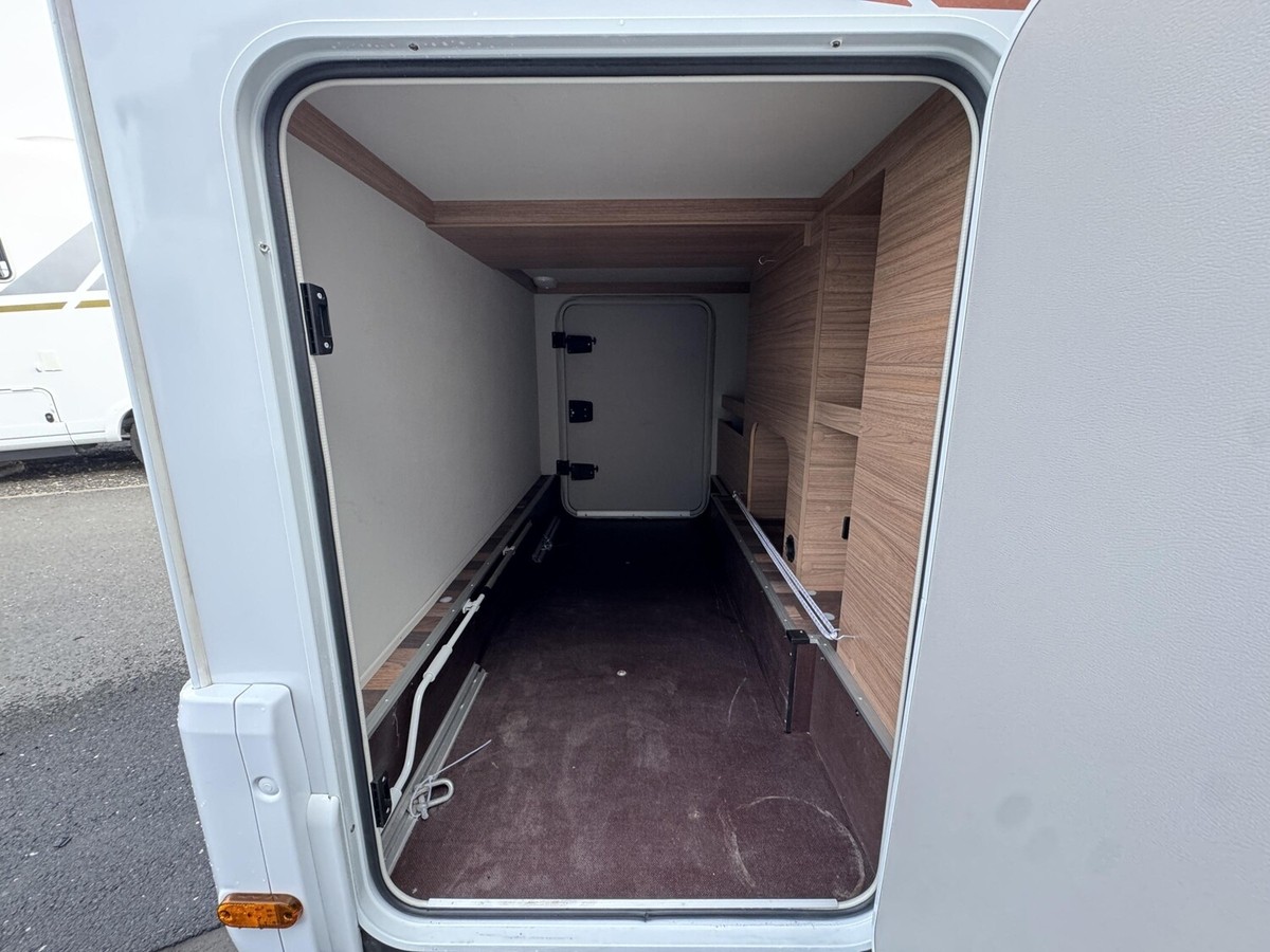 Weinsberg CaraCompact 640 MEG Pepper Distronic+Sat TV+Markise+MBUX