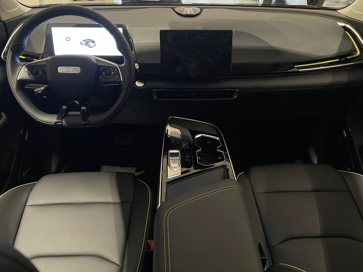 BAIC Beijing X55 1,5L 7DCT PANO Lagerfahrzeug 