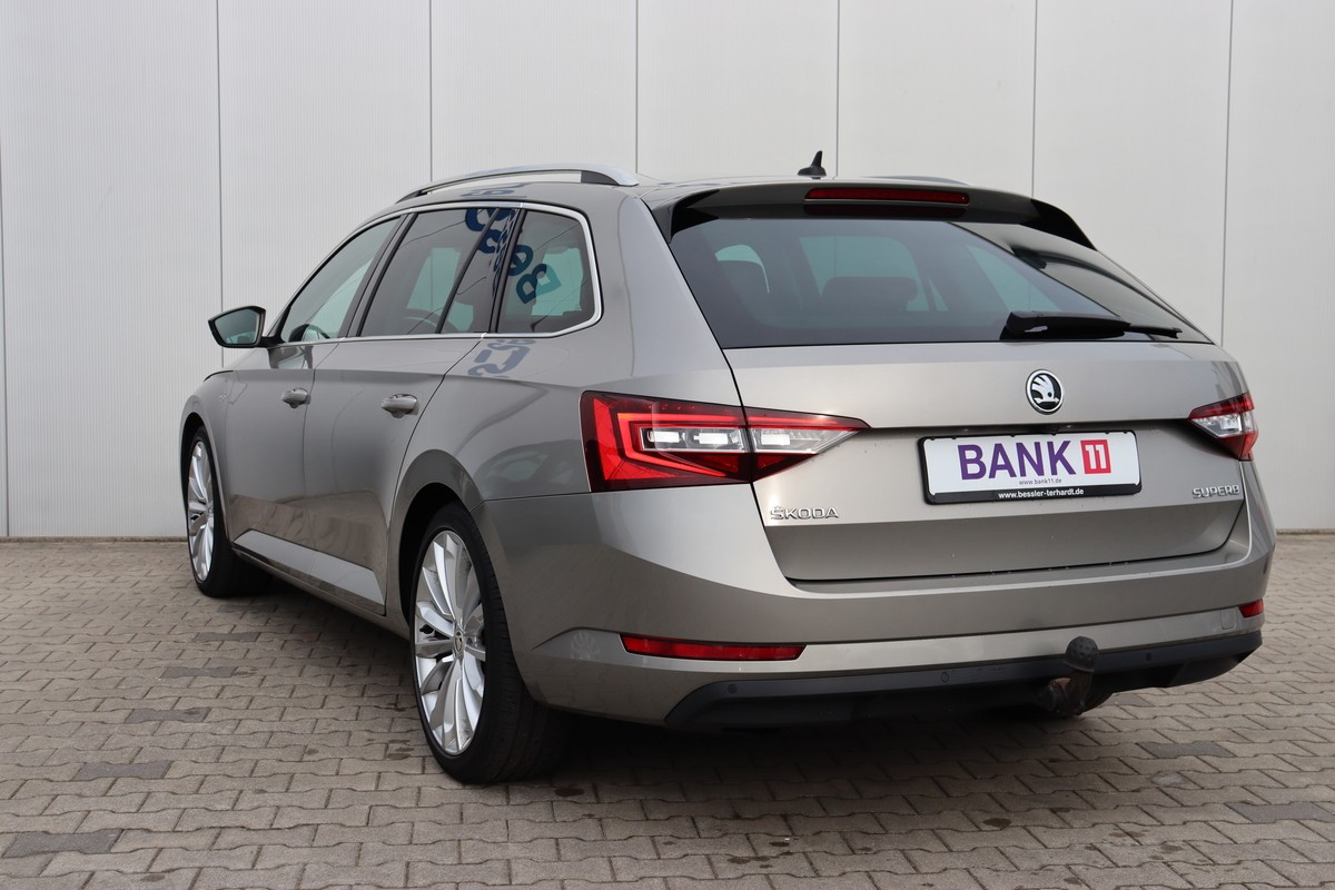 Skoda Superb Combi 2.0 TDI L&K*AHK*Kamera*STHZG*