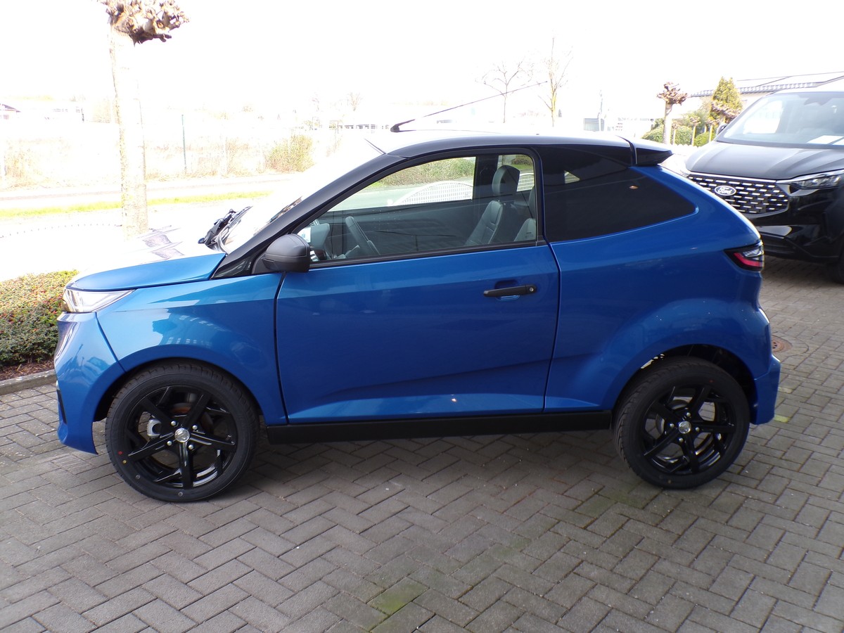 Aixam Coupe Sport Ambition E5+ / Aixam Connect
