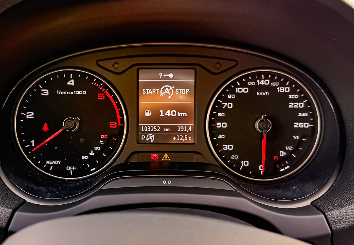 Audi A3 Sportback 30 TDI S Tronic MMI Plus SHZ PDC