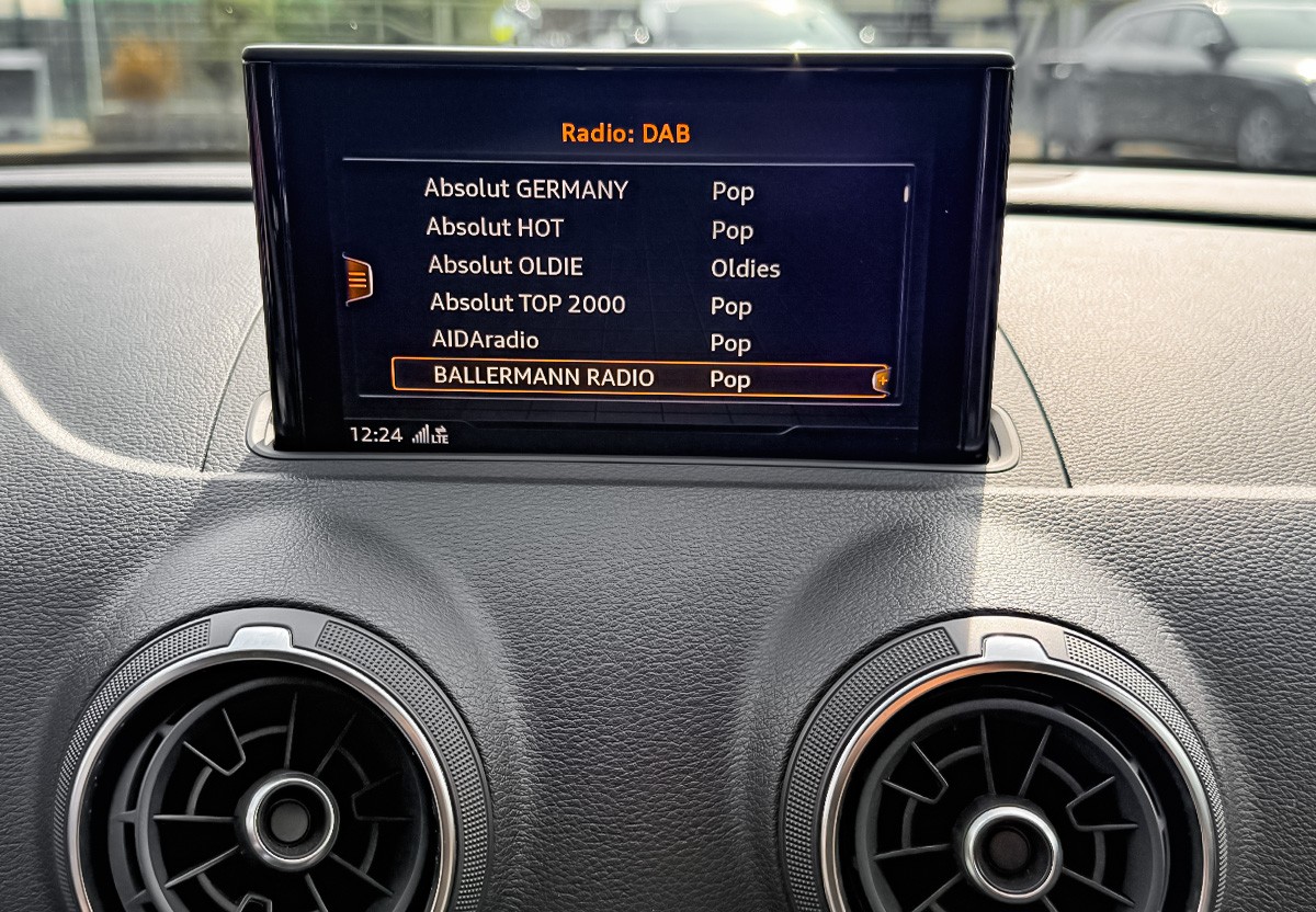 Audi A3 Sportback 30 TDI S Tronic MMI Plus SHZ PDC