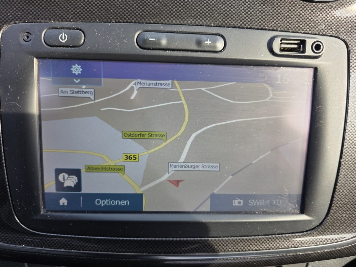 Dacia Logan NAVI TEMP. BLOOTH. KLIMA 