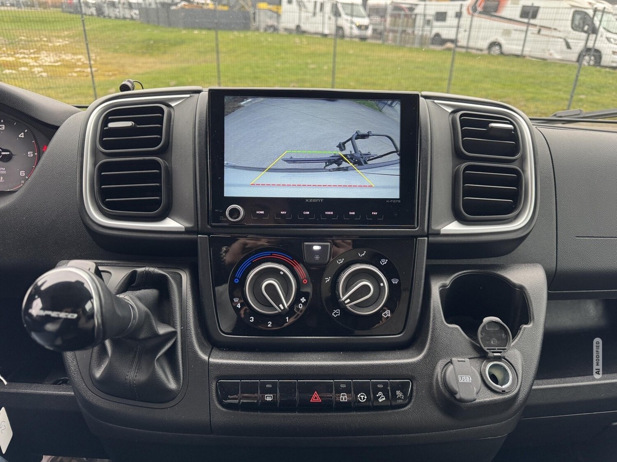 Malibu Van diversity 640 LE K Skyview+180PS+Markise+Kamera