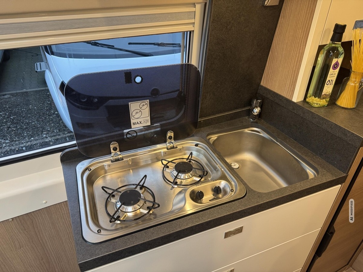 Malibu Van diversity 640 LE K Skyview+180PS+Markise+Kamera