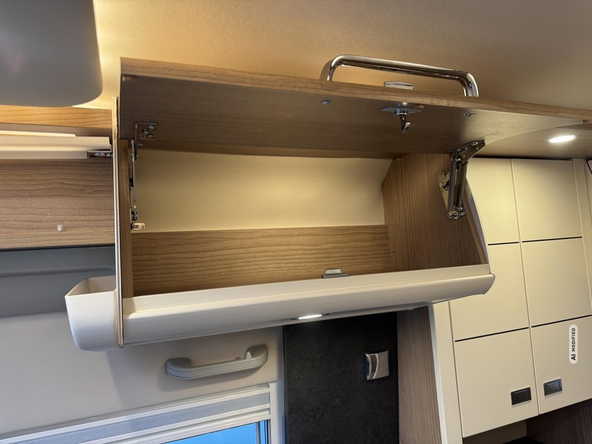 Malibu Van diversity 640 LE K Skyview+180PS+Markise+Kamera