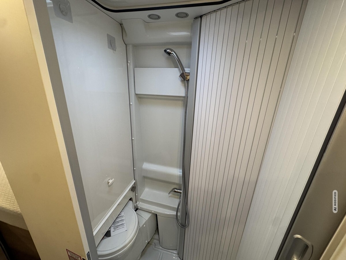 Malibu Van diversity 640 LE K Skyview+180PS+Markise+Kamera