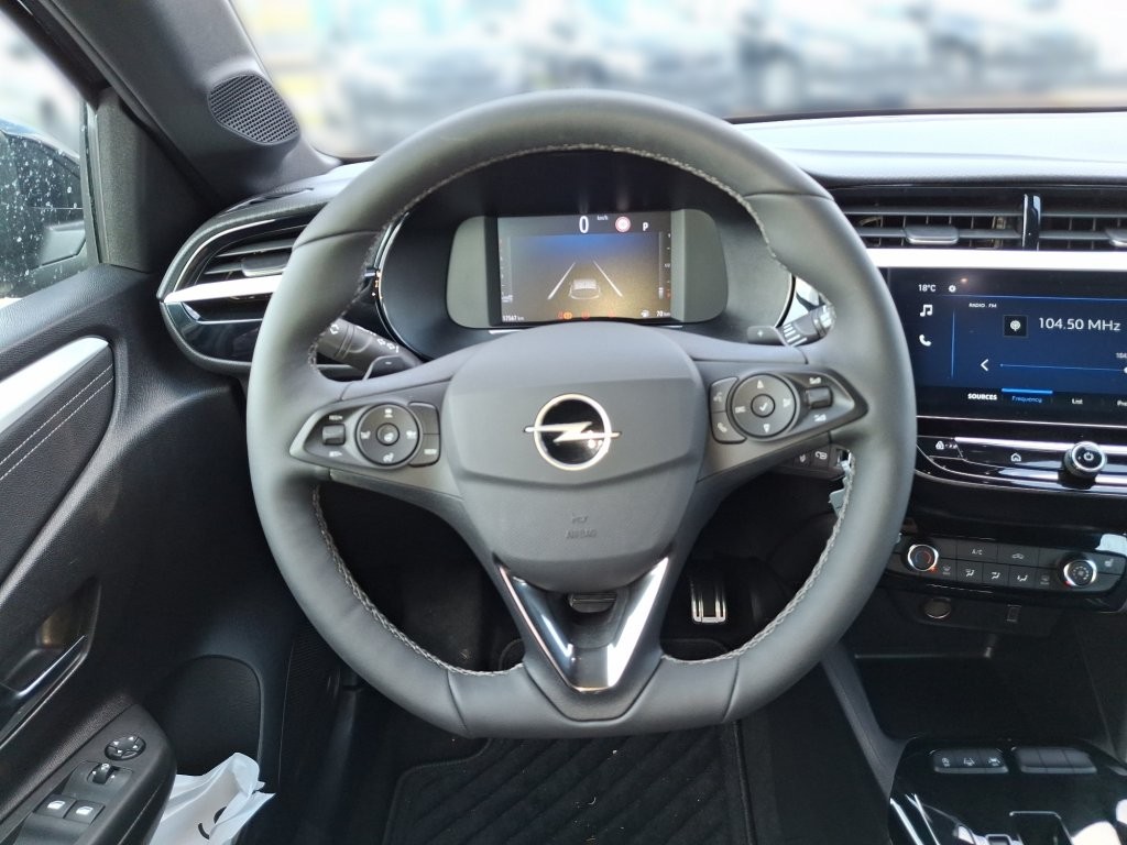 Opel Corsa F GS Automatik Winter 2xPDC KAM