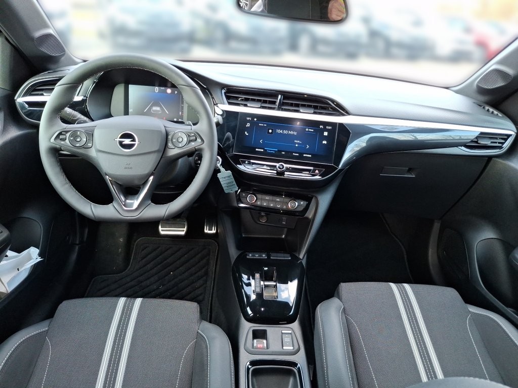 Opel Corsa F GS Automatik Winter 2xPDC KAM