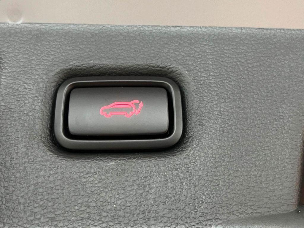 Kia cee'd / Ceed Sportswagon NAVI*Carpl*S+LHZ*JBL*KAMER*AHK