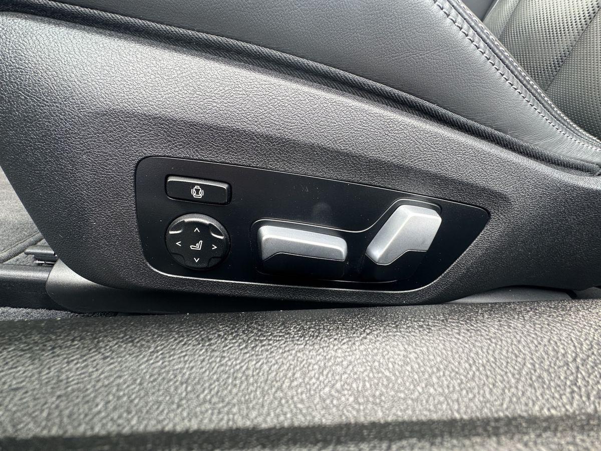 BMW M4 xDrive Competition Laser/HUD/H&K/Leder/360°