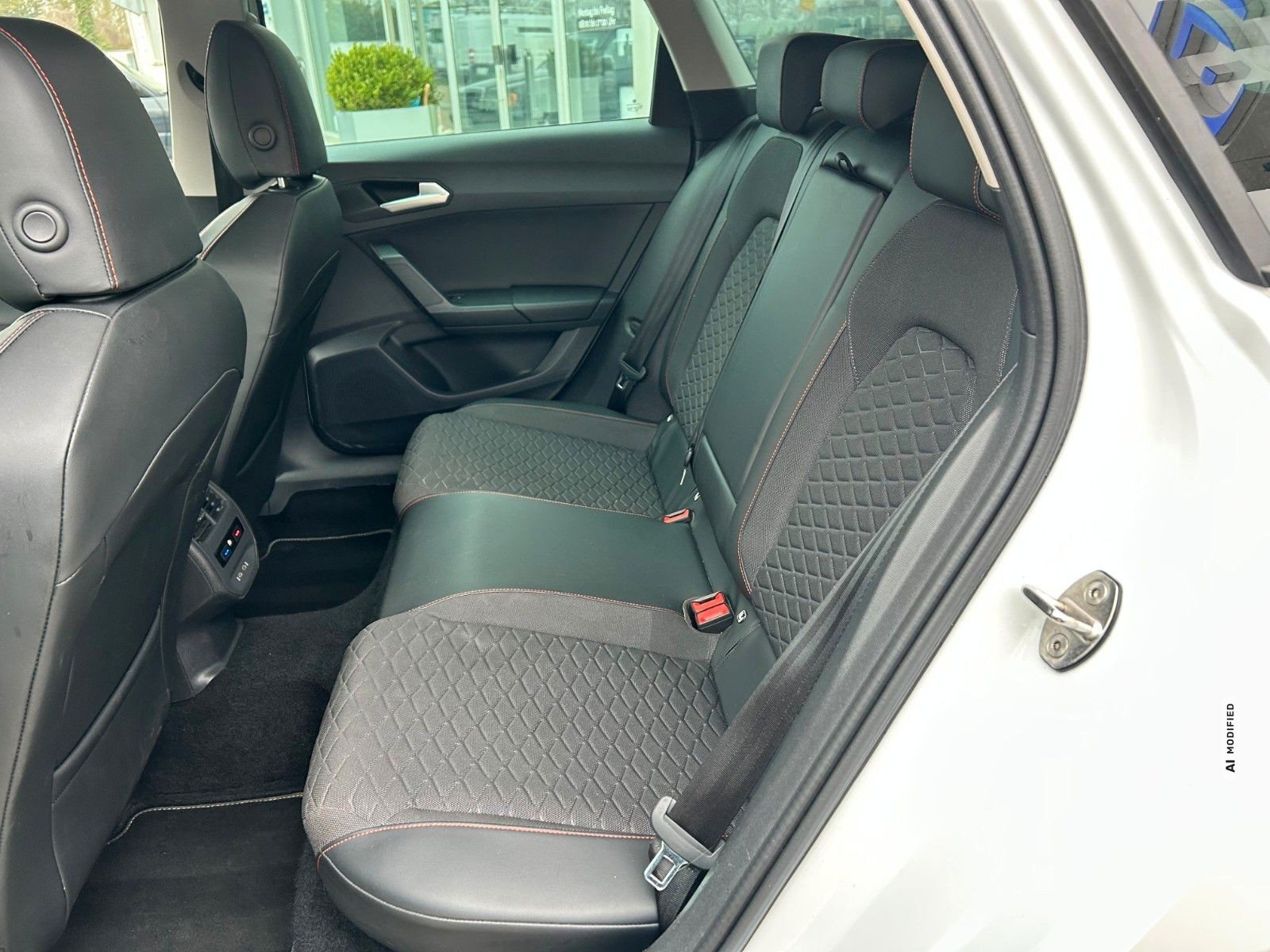 Seat Leon Sportstourer FR Automatik Diesel Scheckheft