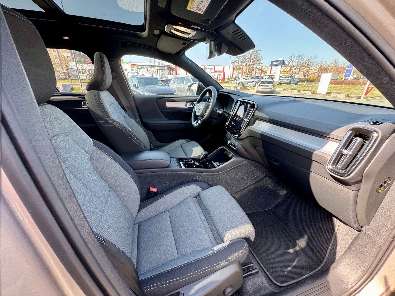 Volvo XC40 XC40 B3 Plus Dark Automatik