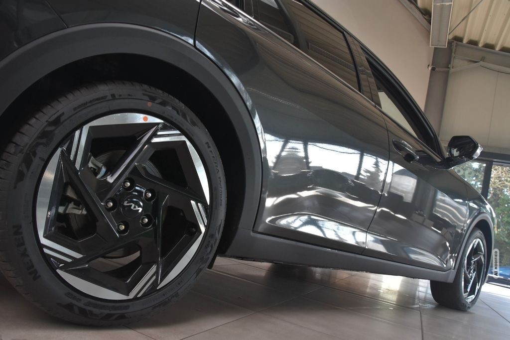Kia K4 1.6 DCT Spirit 360°Kam HeadUp HarmKardon