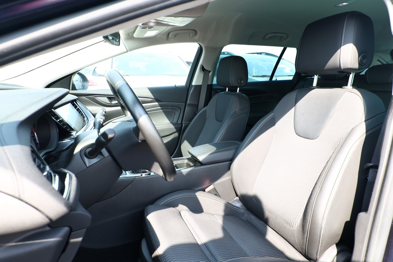 Opel Insignia 1.5 Turbo 165 Dynamic Nav PDC Kam eHk
