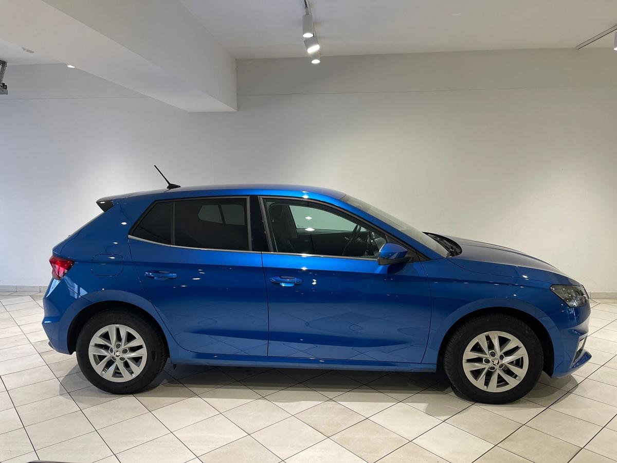 Skoda Fabia 1,0TSI Top Selection 5J Garantie