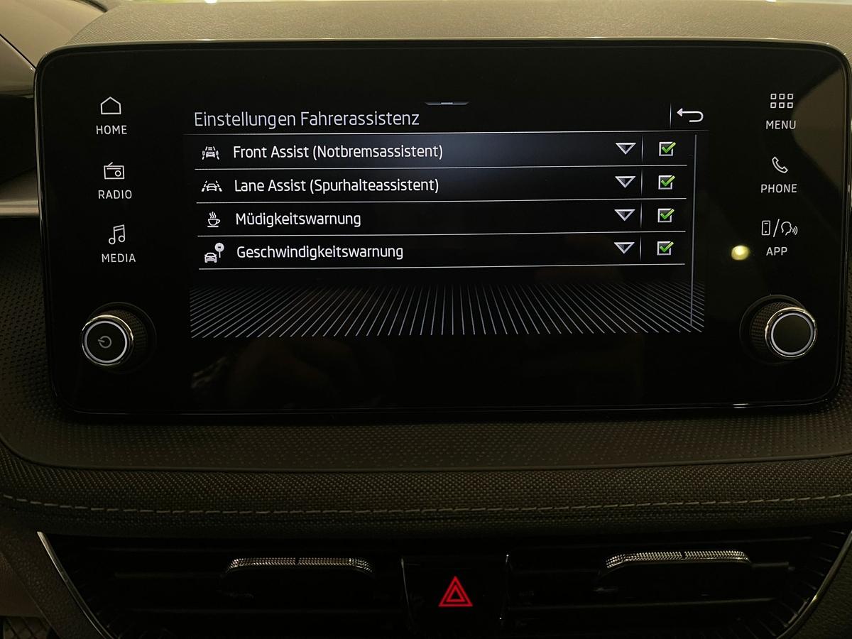 Skoda Fabia 1,0TSI Top Selection 5J Garantie