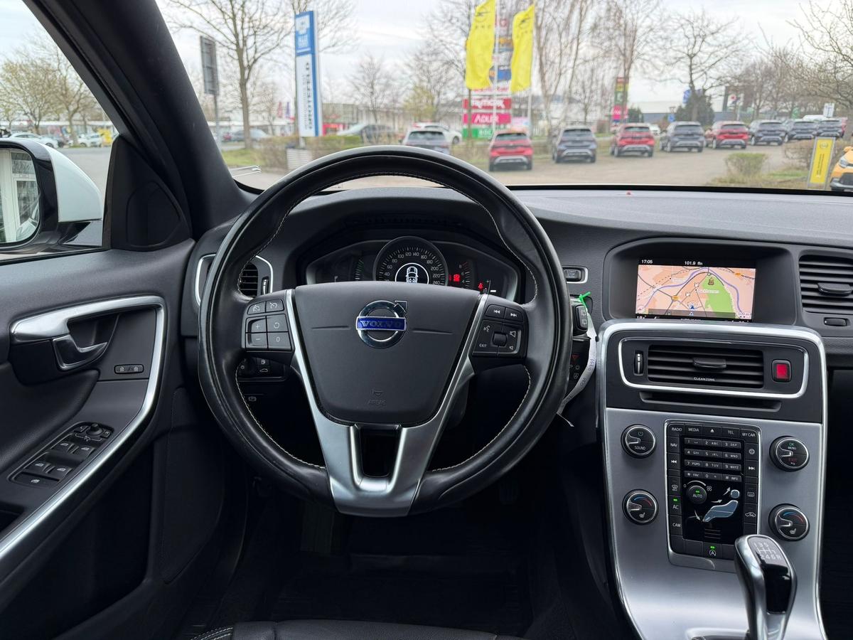 Volvo V60 Allwetterreifen + Kamera