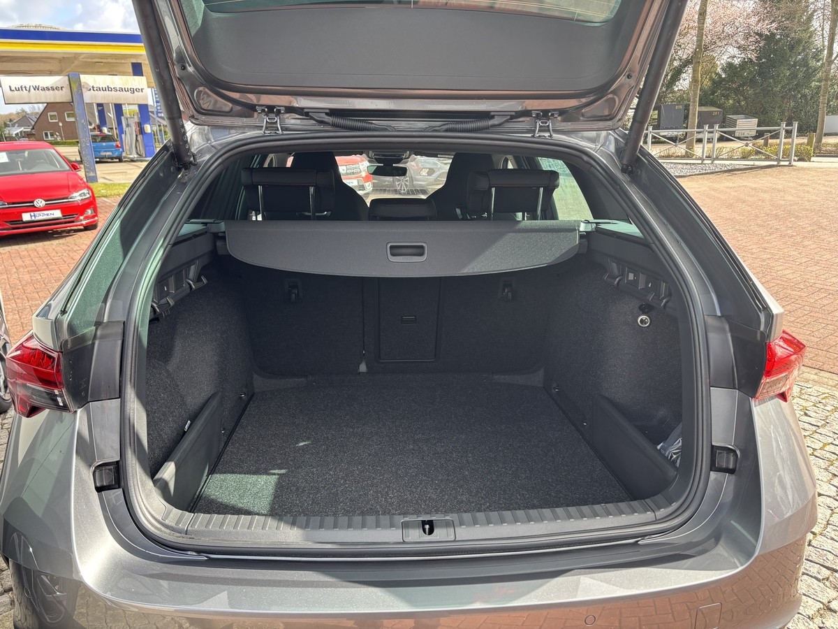 Skoda Octavia RS DSG,Matrix, Navi, Kamera, AHK, 5J.Garantie