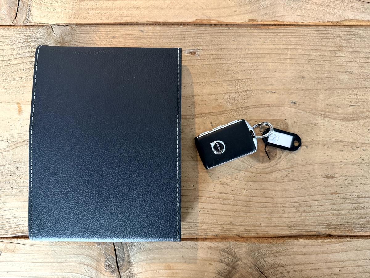 Volvo XC40 T3 R-Design LED Virtual Pano 360 H&K
