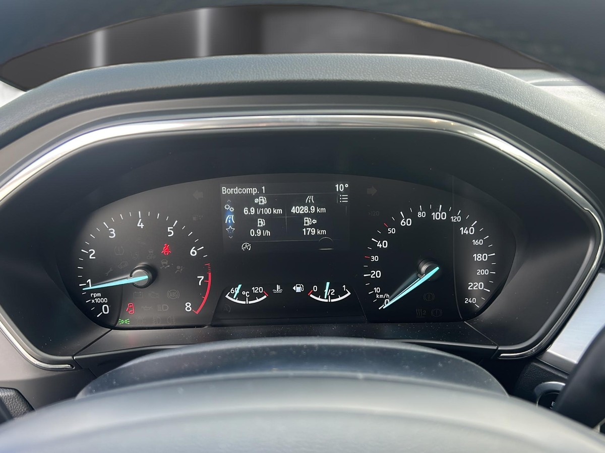 Ford Focus 1.0 EcoBoost Titanium *LED*Klima*SHZ*