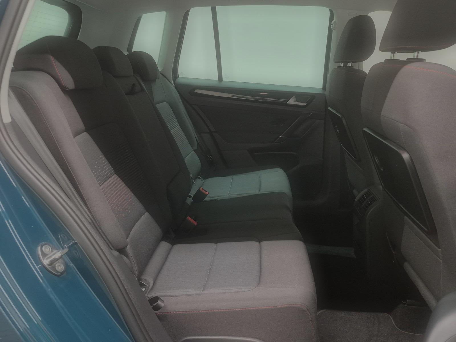 Volkswagen Golf Sportsvan Sound Dynaudio/App-C/SHZ/PDC/17LM