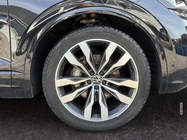 Volkswagen Touareg 3.0 V6 TDI R-Line 4M Black Panorama A...