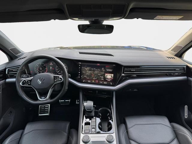 Volkswagen Touareg 3.0 V6 TDI R-Line 4M Black Panorama A...
