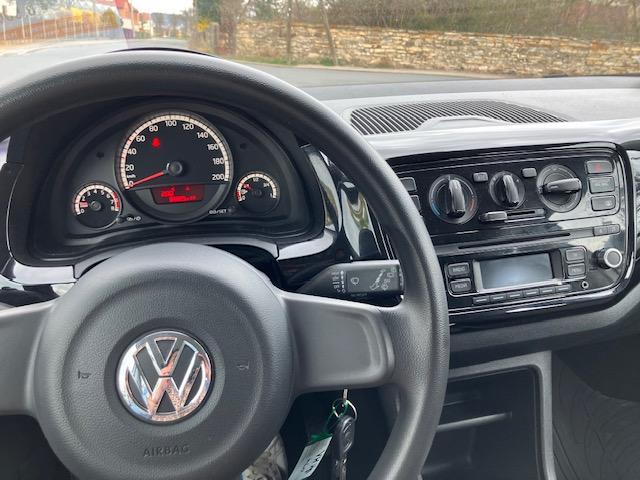 Volkswagen up! Einparkhilfe* Tempomat * neuer TÜV