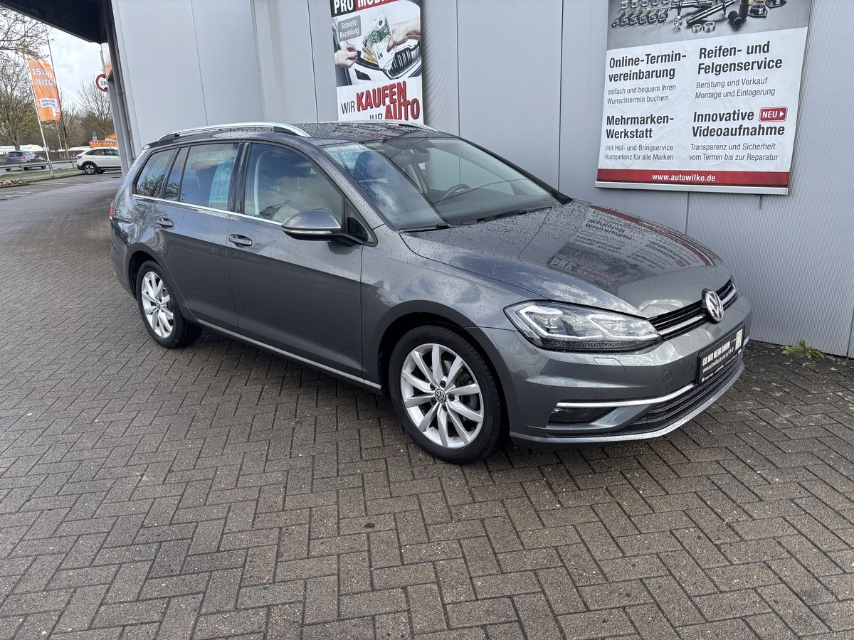 Volkswagen Golf 1.5 TSI Highline AUTOMATIK*LED*PDC*SITZHEIZUNG