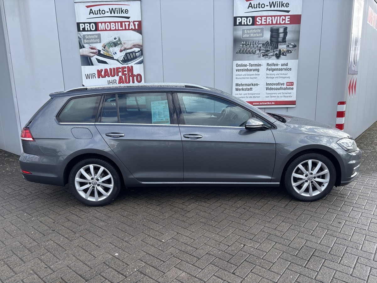 Volkswagen Golf 1.5 TSI Highline AUTOMATIK*LED*PDC*SITZHEIZUNG