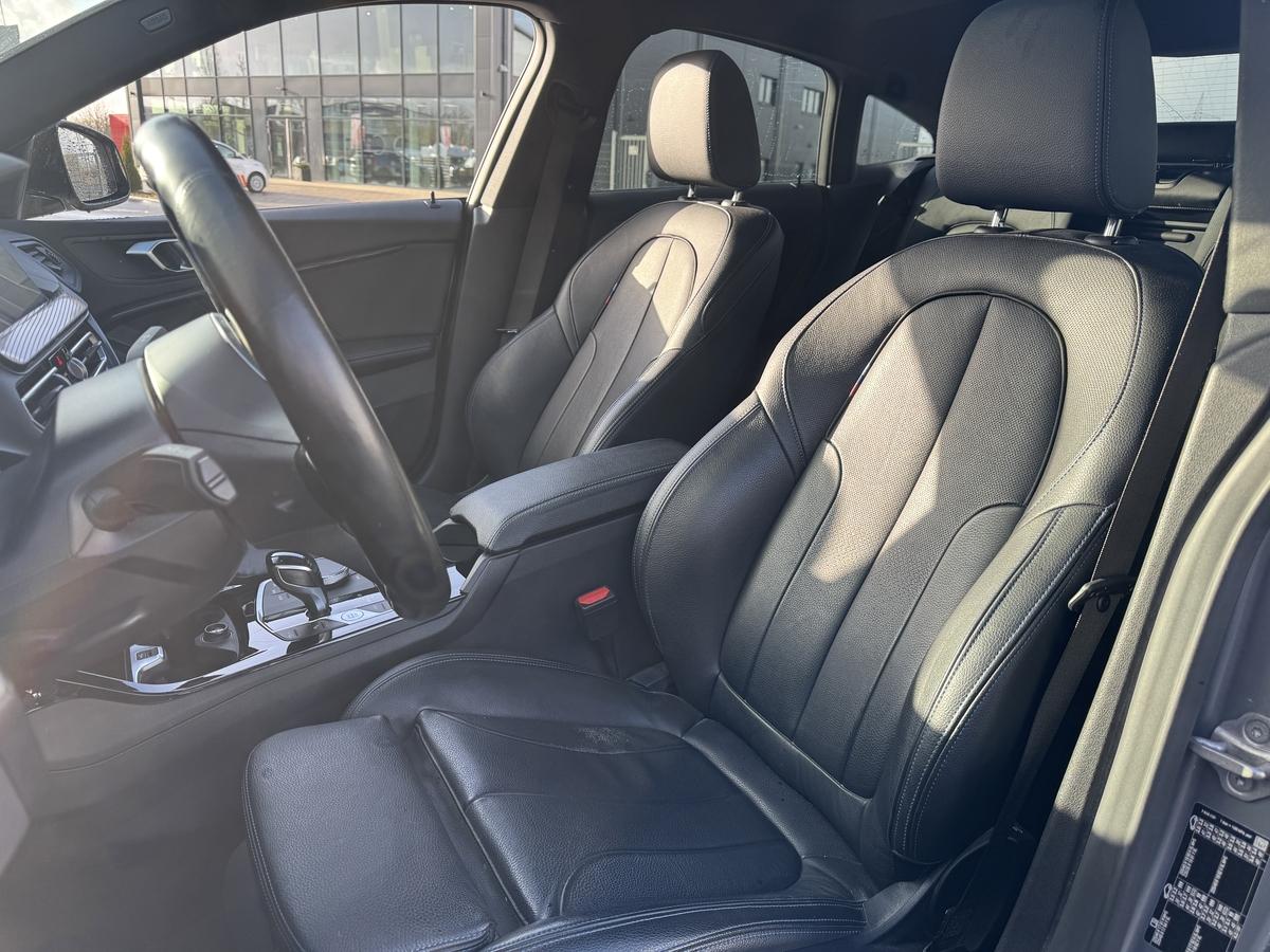 BMW 220 i+M-SportPaket+LED+Leder+Spurhalte