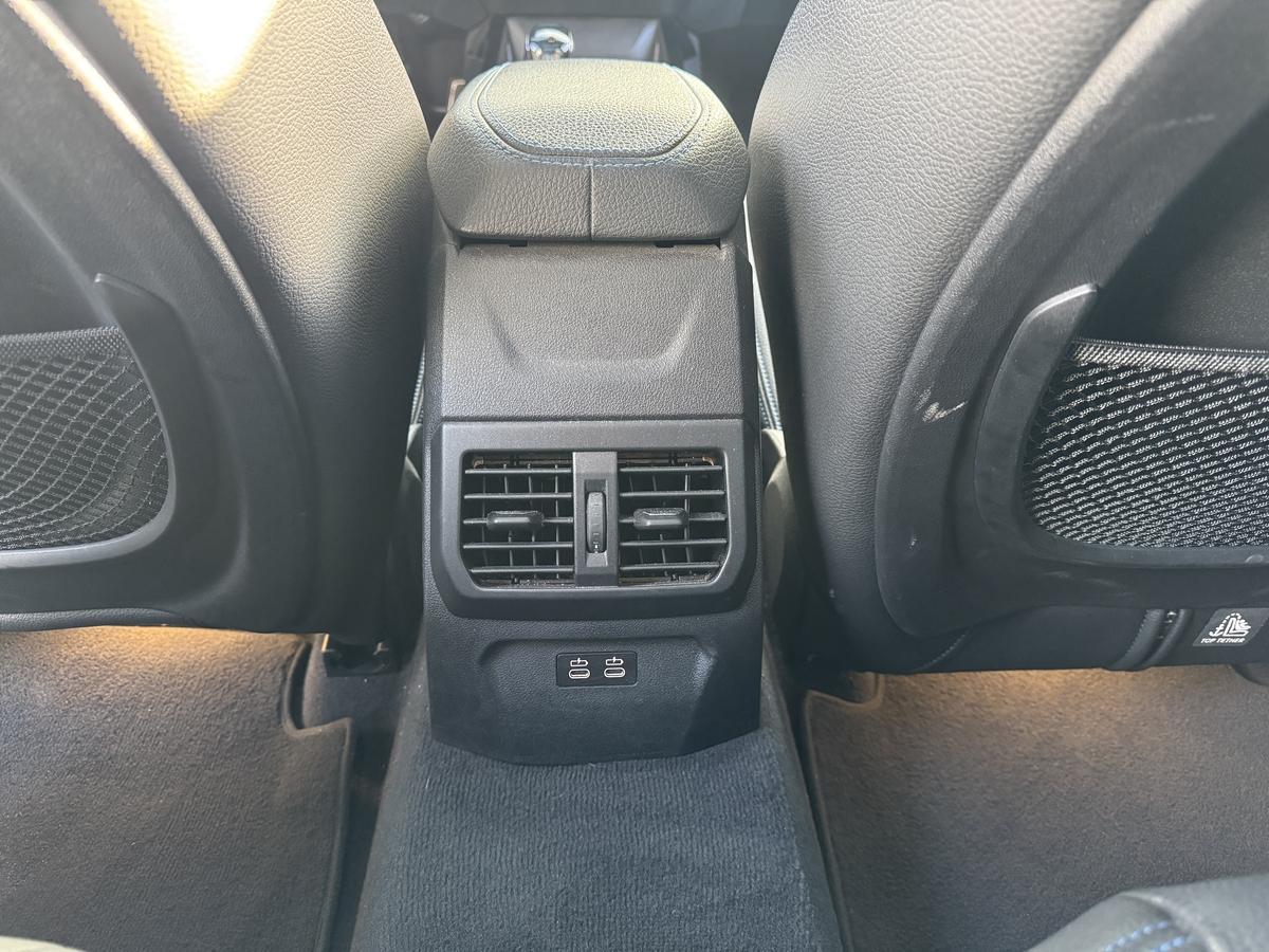 BMW 220 i+M-SportPaket+LED+Leder+Spurhalte