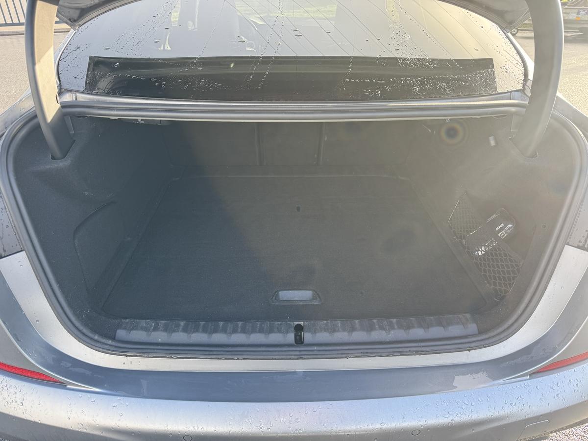 BMW 220 i+M-SportPaket+LED+Leder+Spurhalte