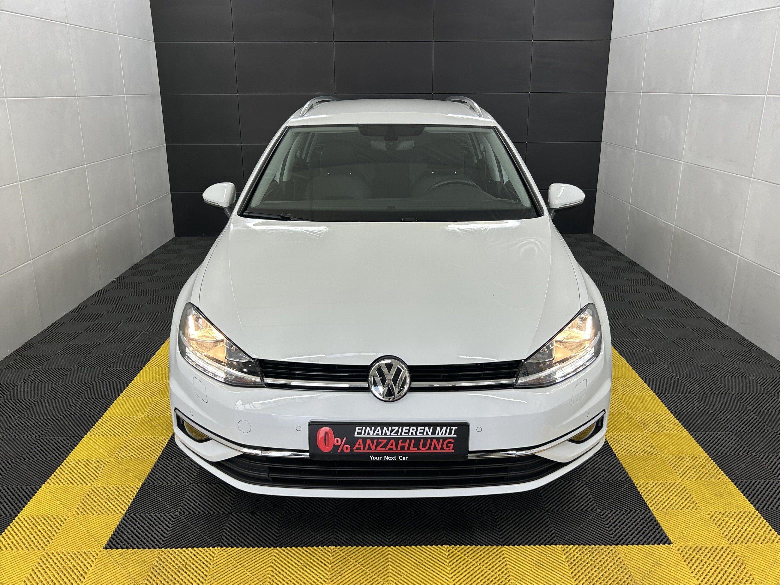Volkswagen Golf Highline ACC+LED+Massage+Kamera+DAB+PDC+ISO