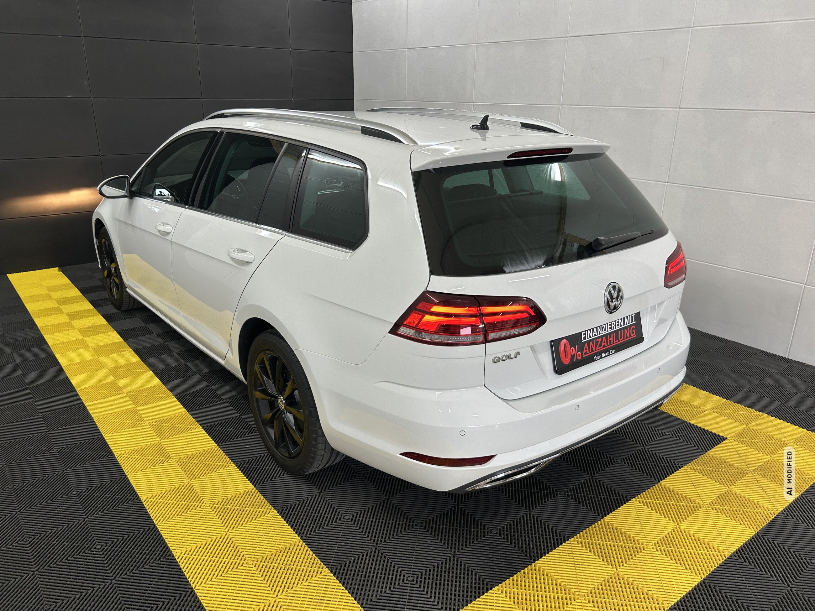 Volkswagen Golf Highline ACC+LED+Massage+Kamera+DAB+PDC+ISO