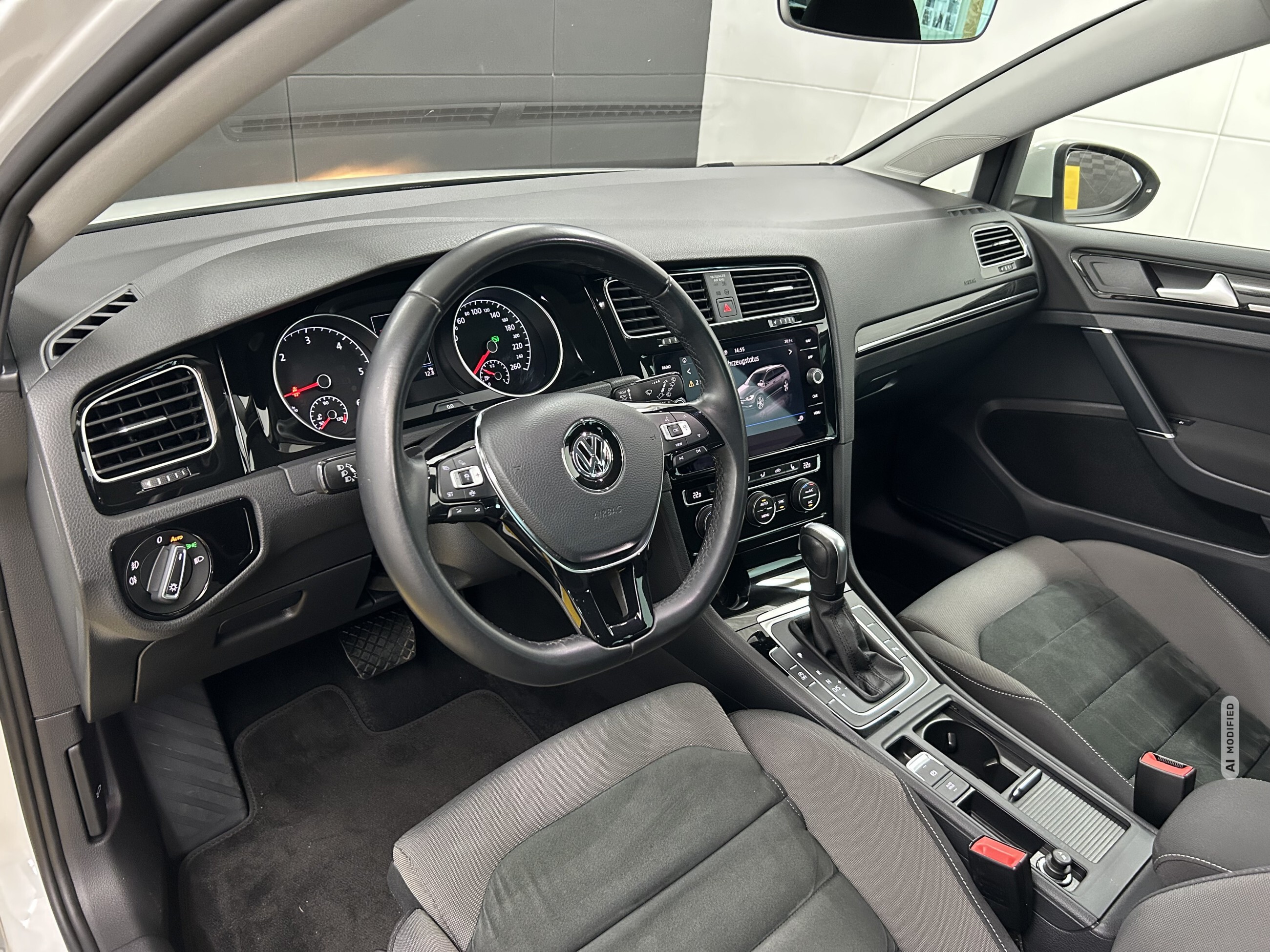 Volkswagen Golf Highline ACC+LED+Massage+Kamera+DAB+PDC+ISO