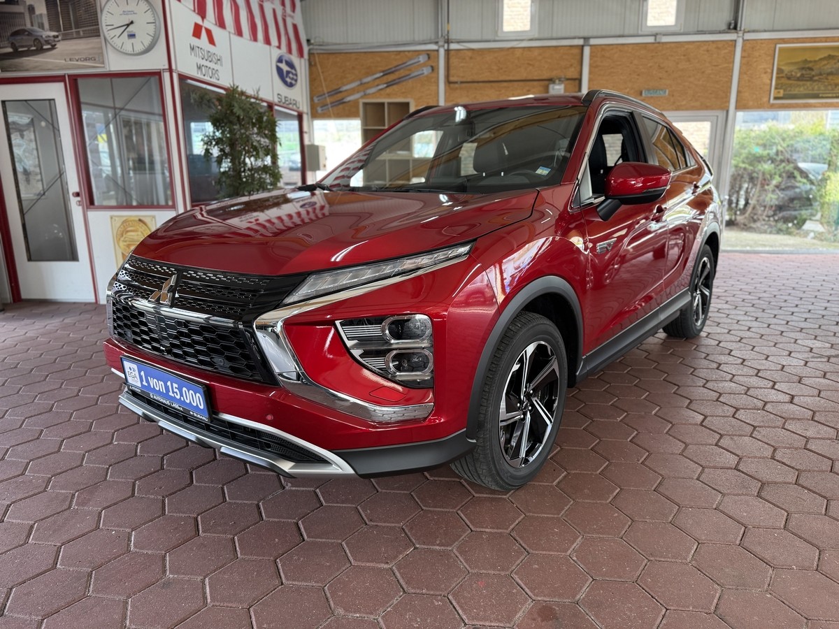 Mitsubishi Eclipse Cross Plug-In Hybrid Plus 2.4 AHK. SDA mit Navi