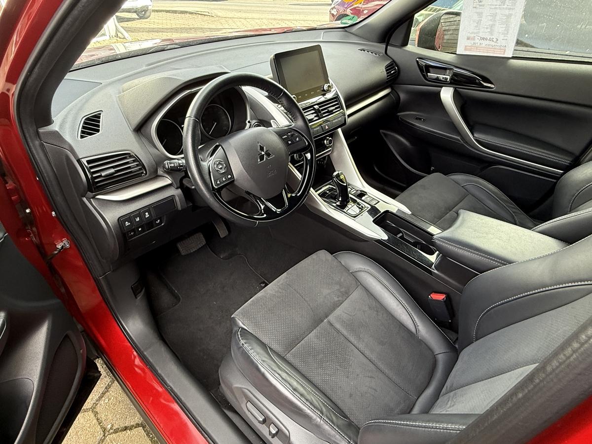 Mitsubishi Eclipse Cross Plug-In Hybrid Plus 2.4 SDA mit Navi