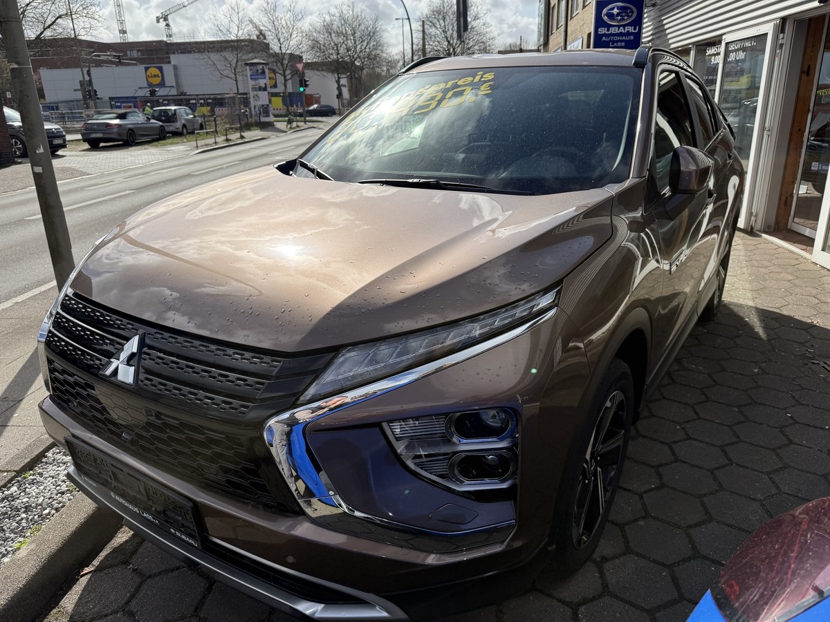 Mitsubishi Eclipse Cross Plug-In Hybrid Plus SDA mit Navi