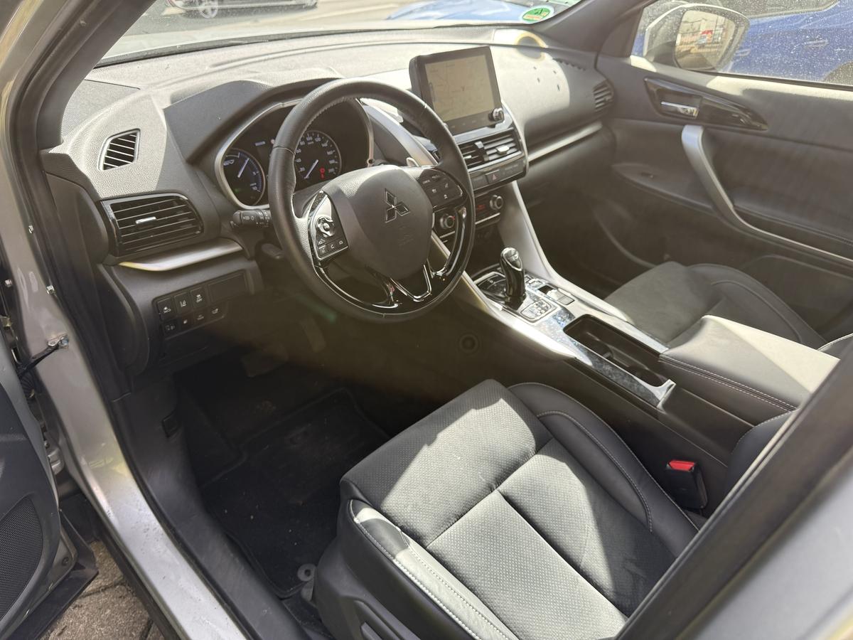 Mitsubishi Eclipse Cross PHEV Plus mit Select Paket WKR. wenig KM.