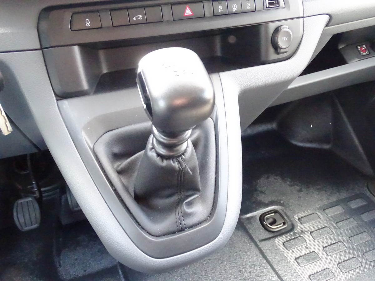 Citroën Jumpy 2.0 BlueHDi 145 L3H1 XL Control Klima PDC
