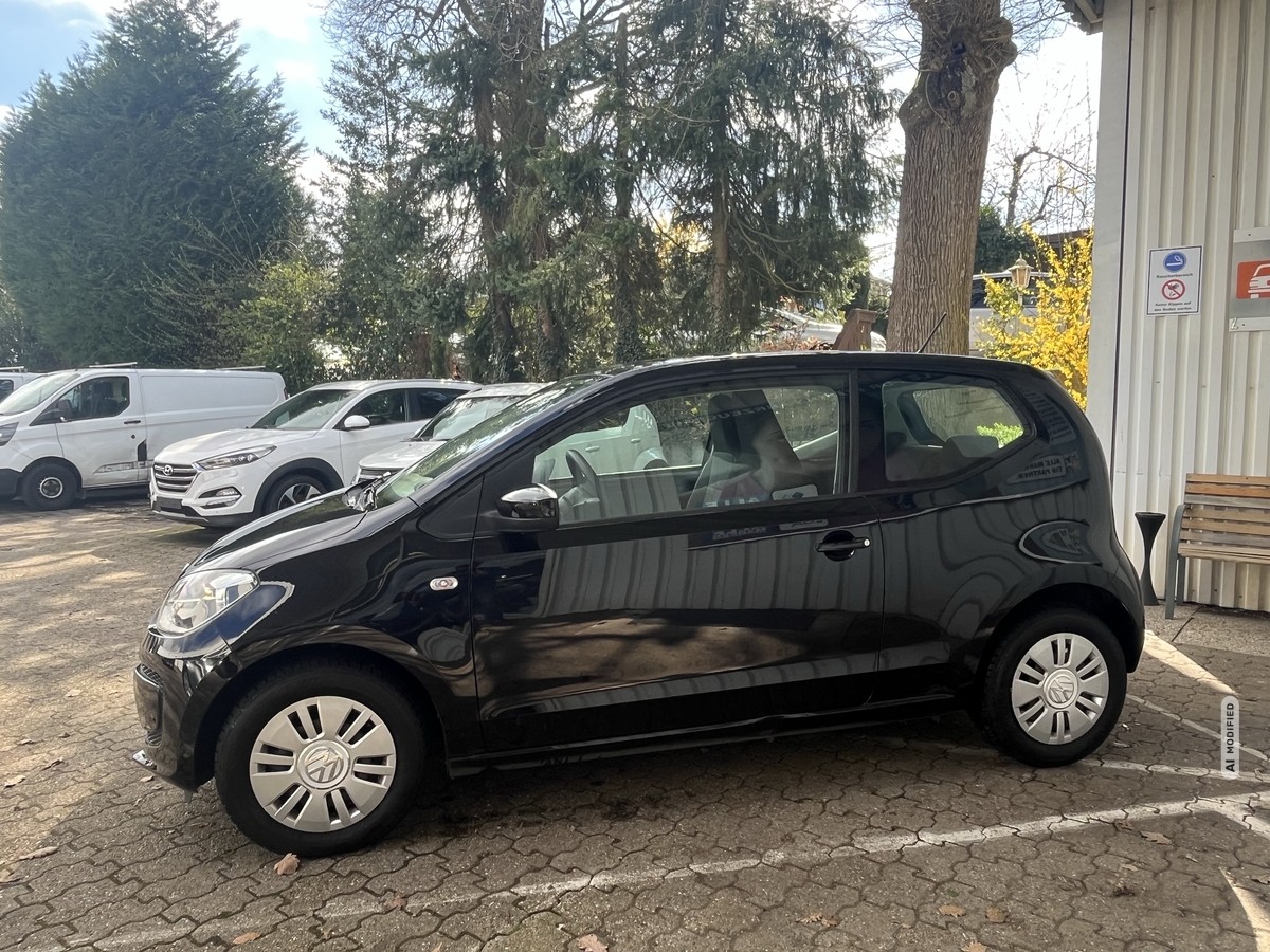 Volkswagen up! 1.0 move UP! MOVE UP! 54TKM KLIMA COOL&SOUND ALLWETTER